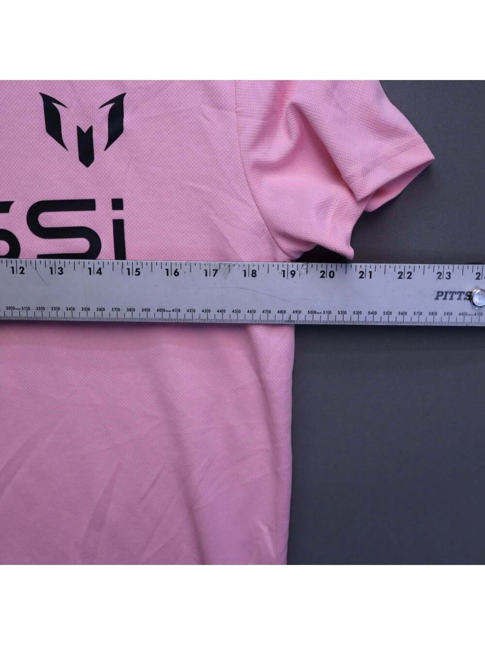 Lionel Messi Collection #10 Pink Inter Miami Style Soccer Jersey & Shorts Set L - Picture 5 of 9